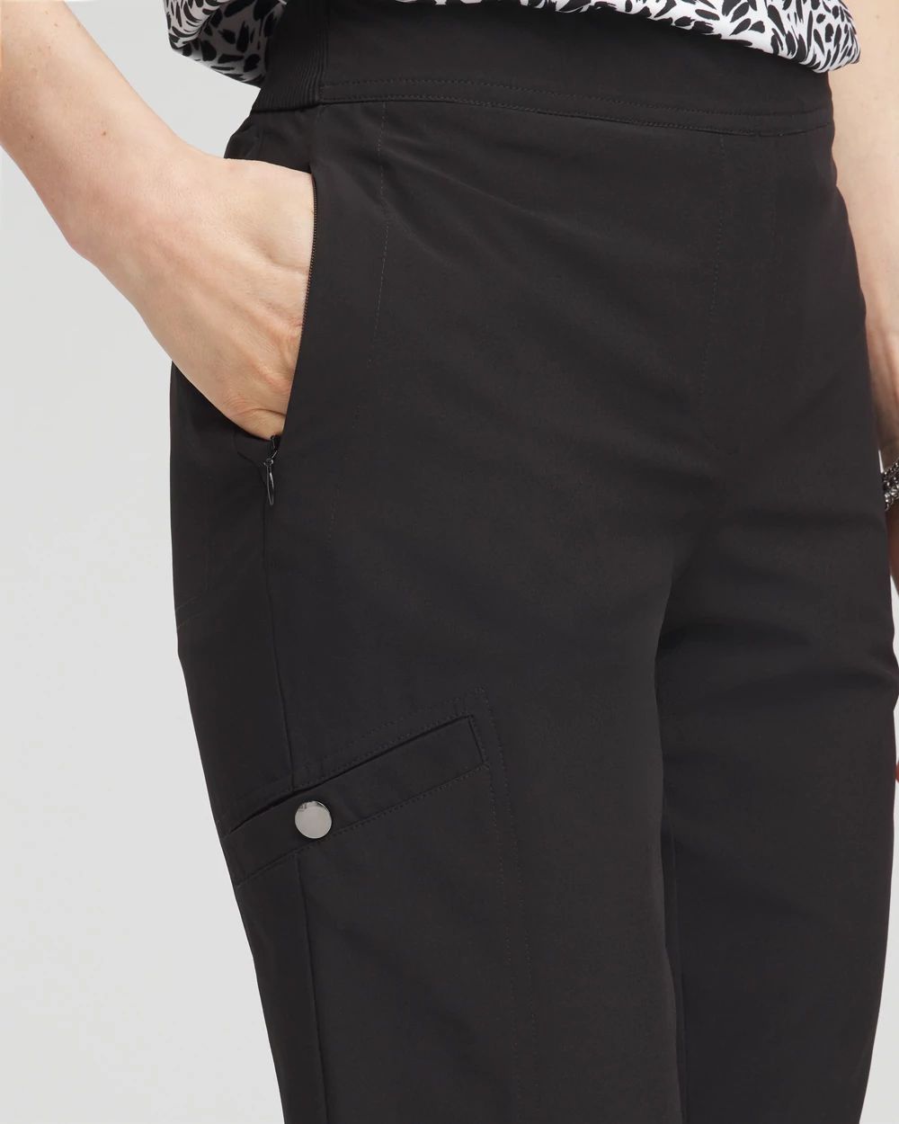 【chico】 Zenergy® UPF Cargo Shorts | Chico's